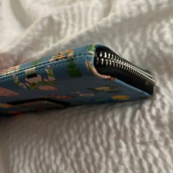 Disney Pixar Toy Story Loungefly wallet - Picture 8 of 9
